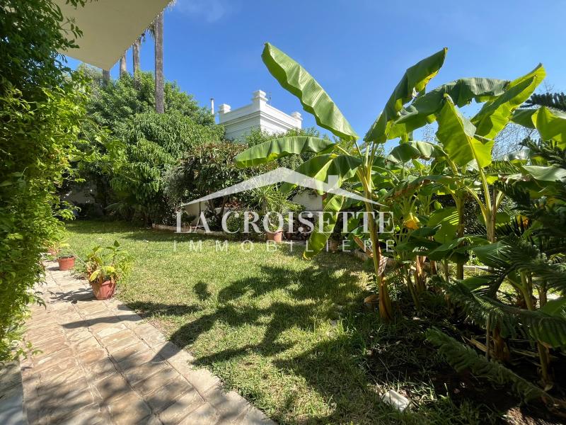 Villa S+4 avec vue sur mer à Carthage 